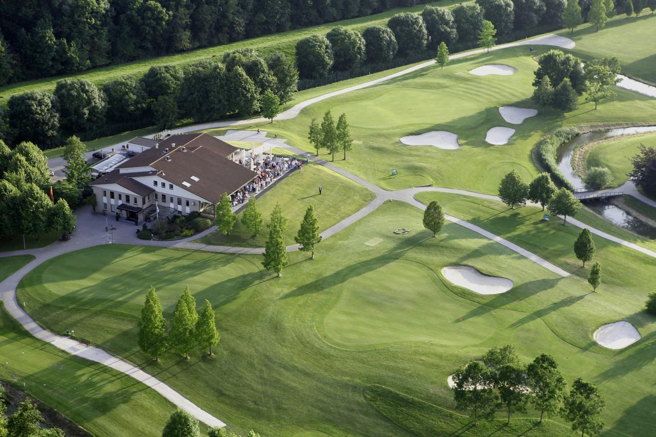 Boutique Hotel Opus One Numansdorp Exteriör bild